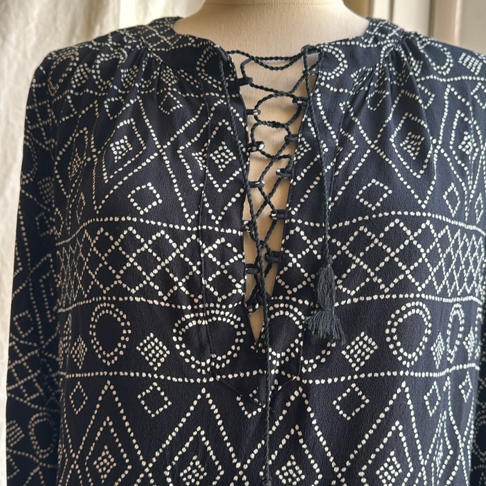 MADEWELL BOHO SHIRT Navy/White   XXS-SMALL.  EUC. 3/4 Sleeves Rope tassels tie